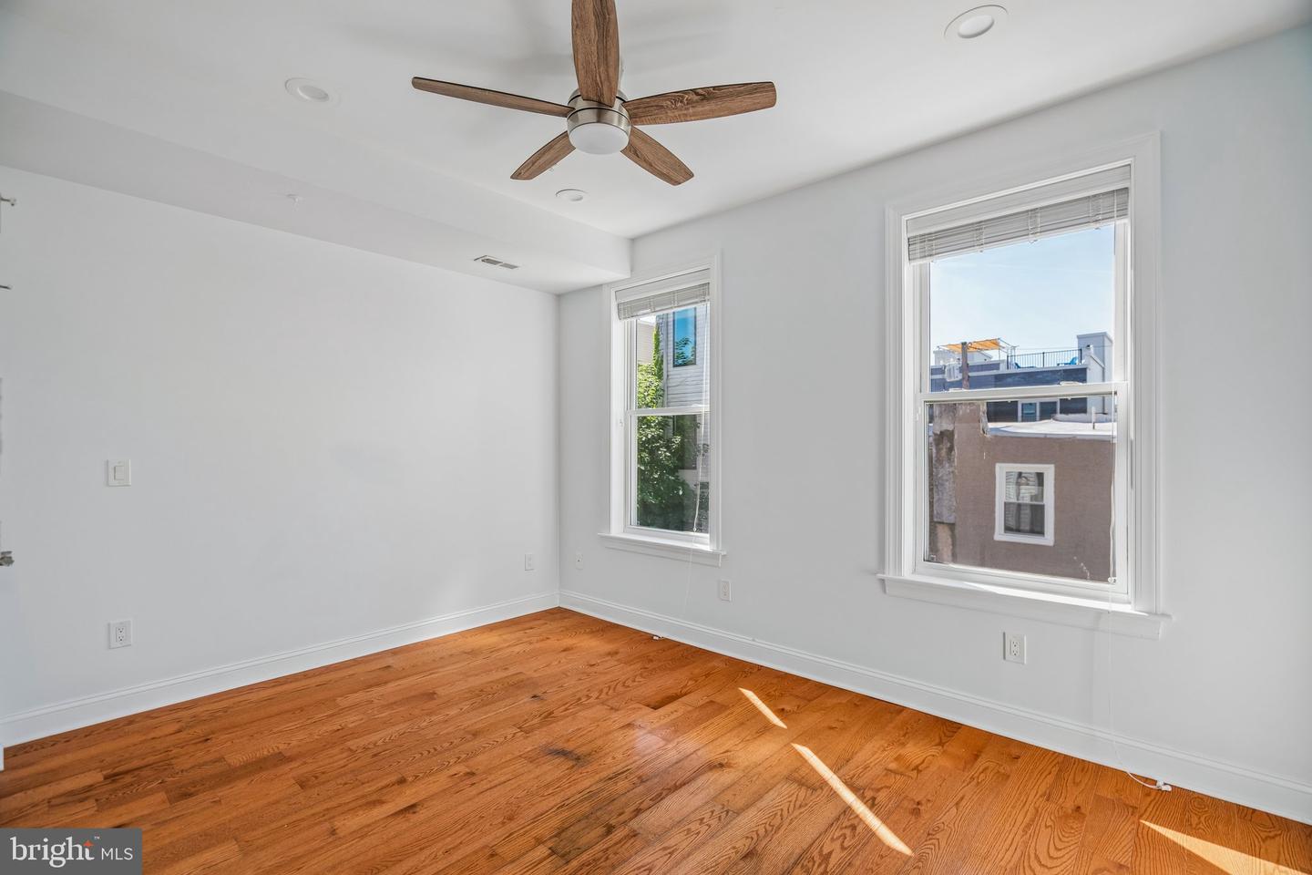 2036 Reed St Property Photo 17