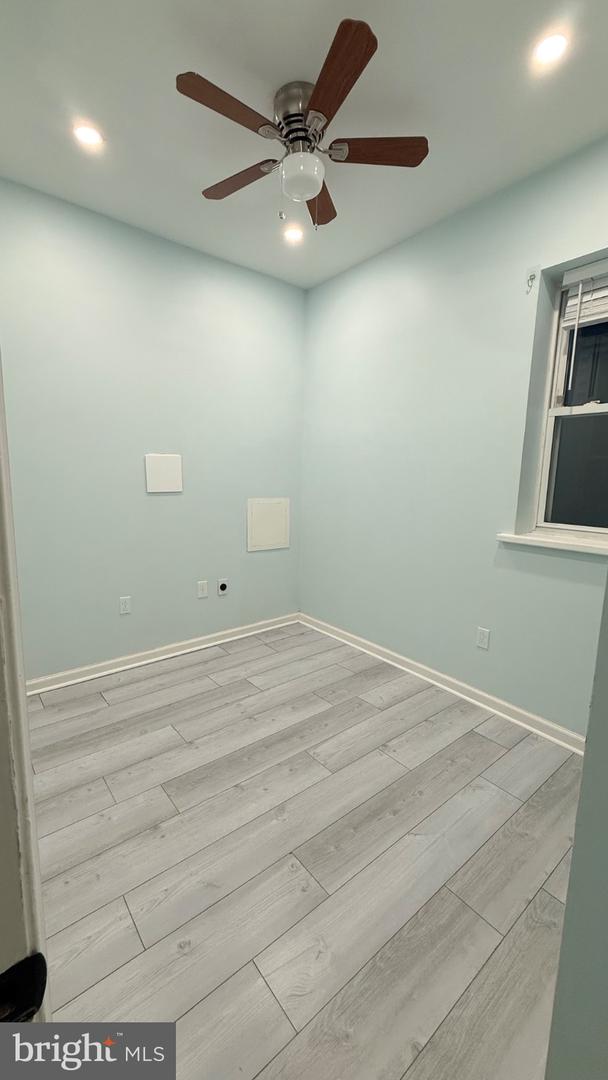 5449 Pine St #a Property Photo 11