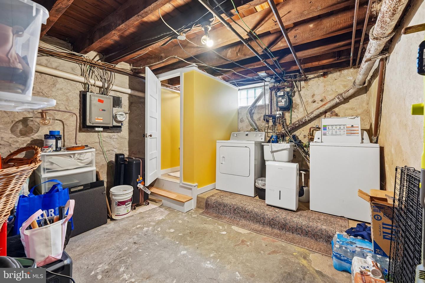 311 Carson St Property Photo 19