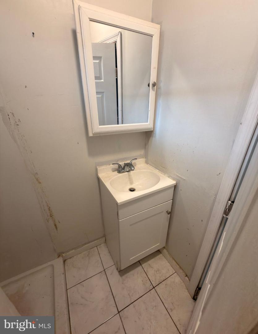 3251 Rorer St Property Photo 11