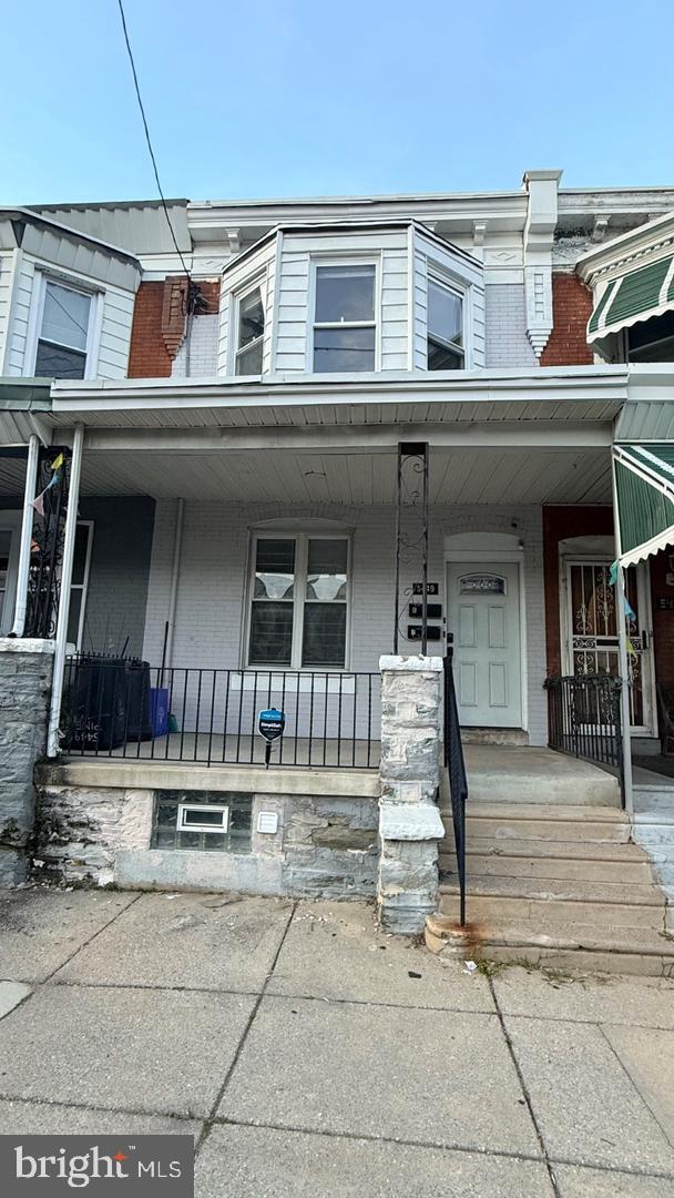 5449 PINE ST #B Property Photo 1