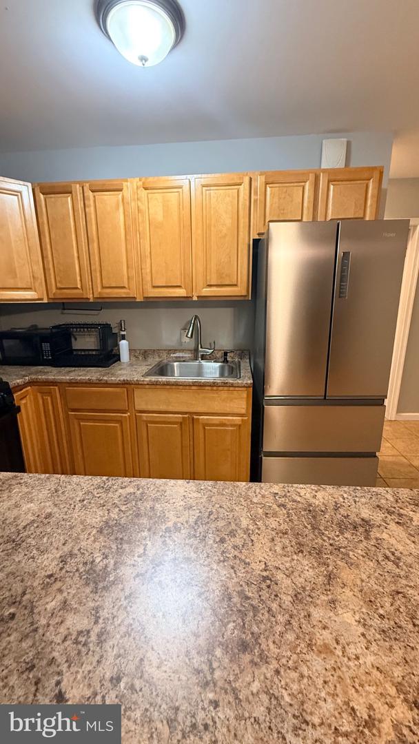 5449 Pine St #b Property Photo 10