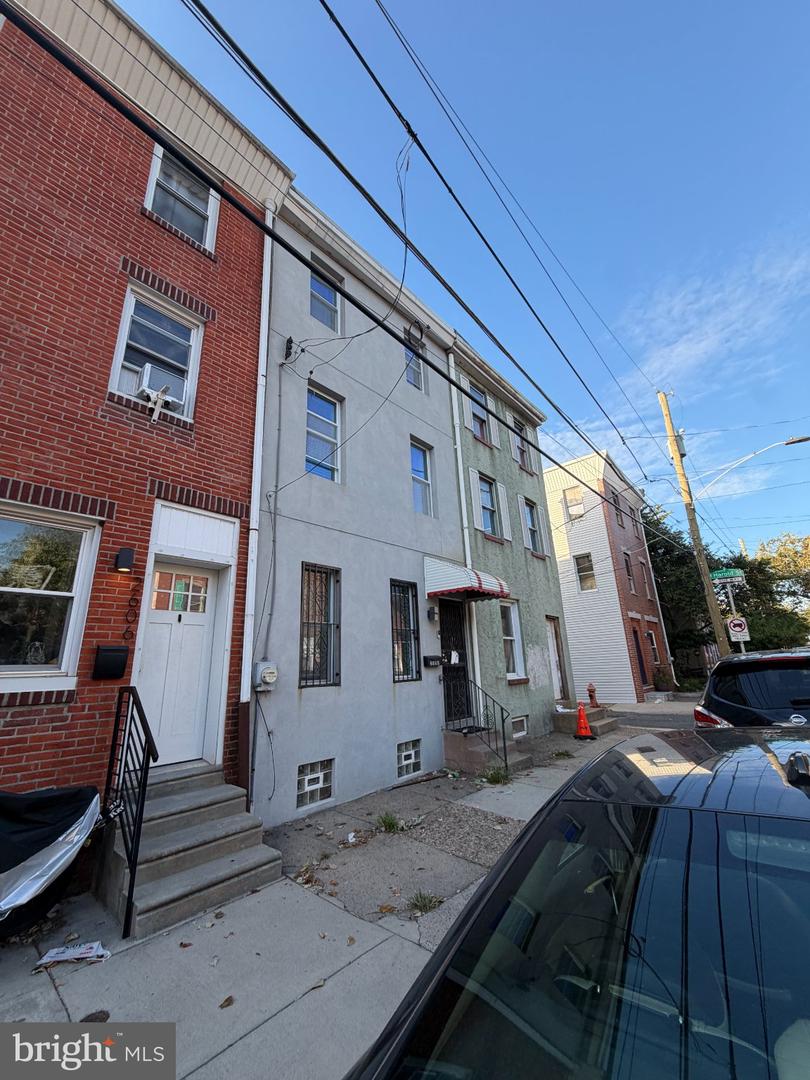 2608 Thompson St Property Photo 20