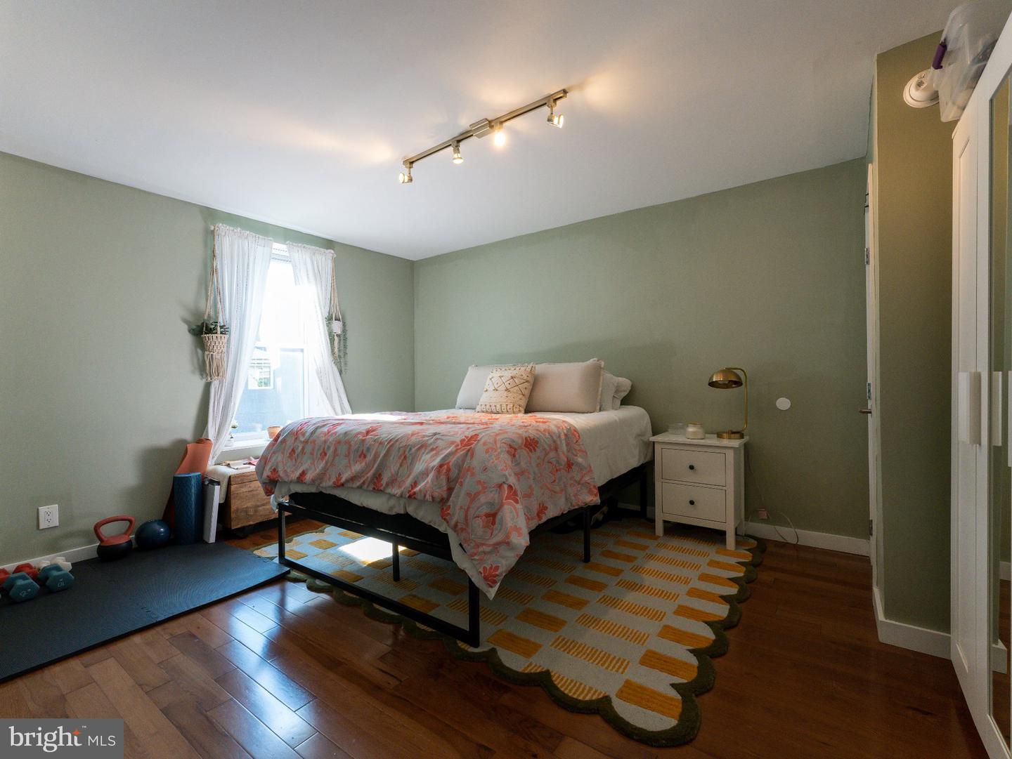1431 N Howard St Property Photo 11