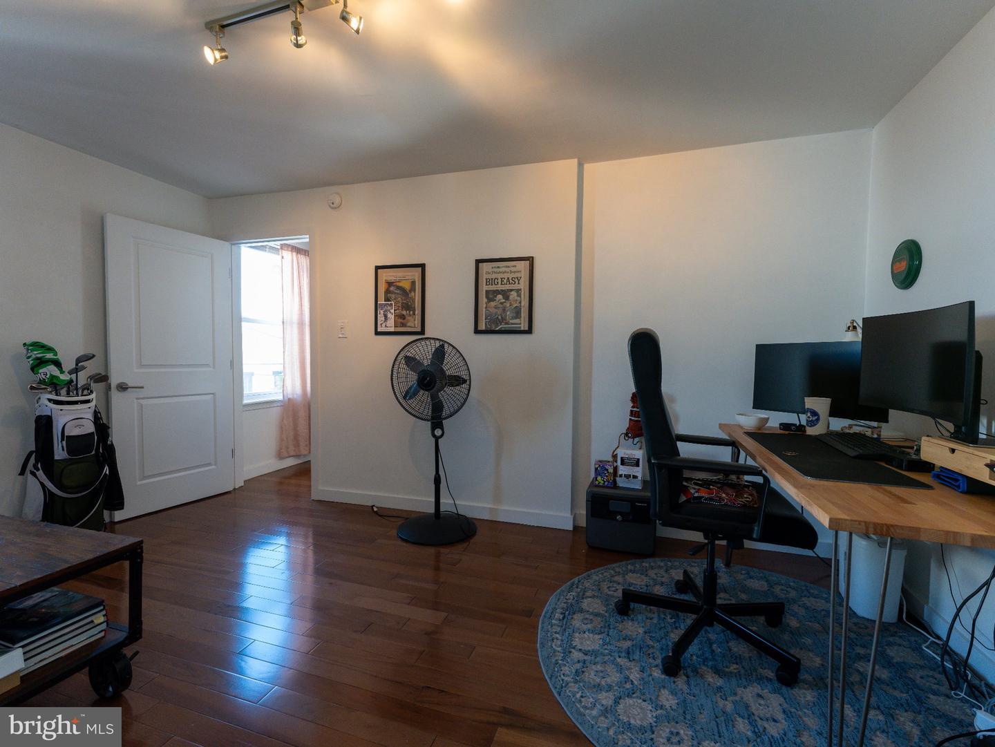 1431 N Howard St Property Photo 15
