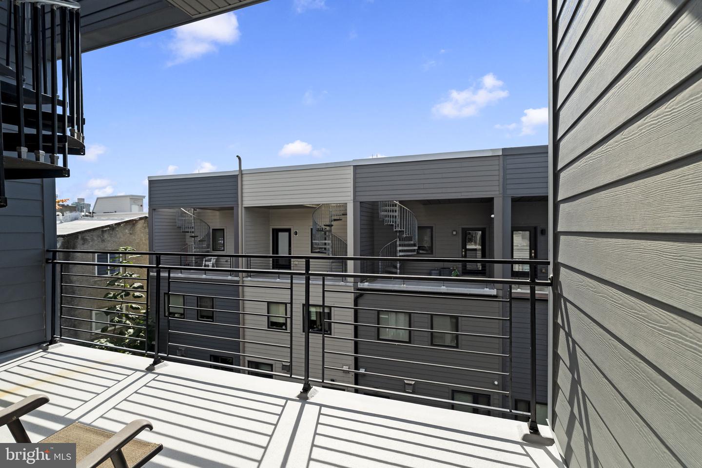 1216 Crease St Property Photo 48