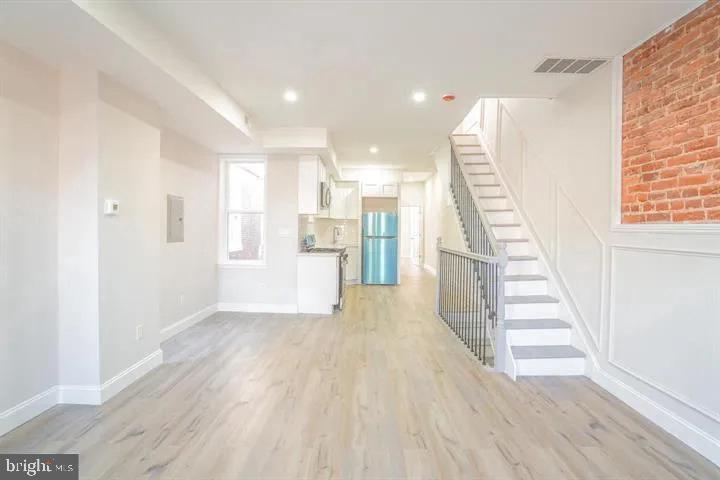 1714 Snyder Ave #2 Property Photo 3