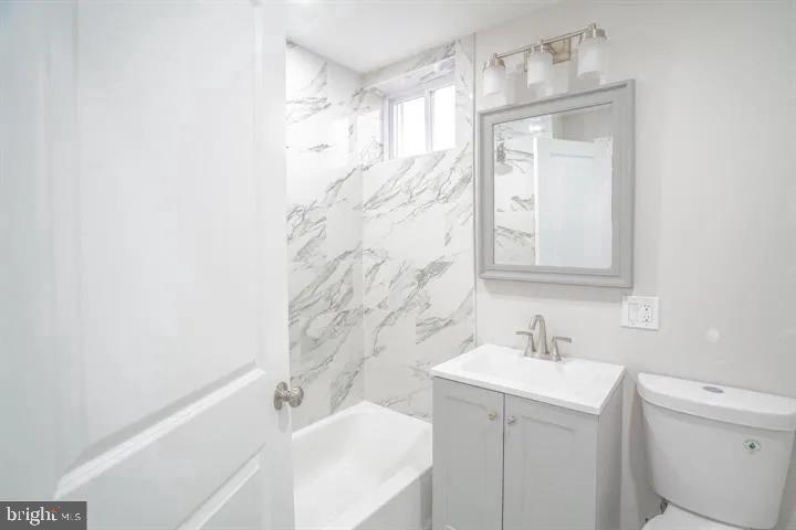 1714 Snyder Ave #2 Property Photo 10