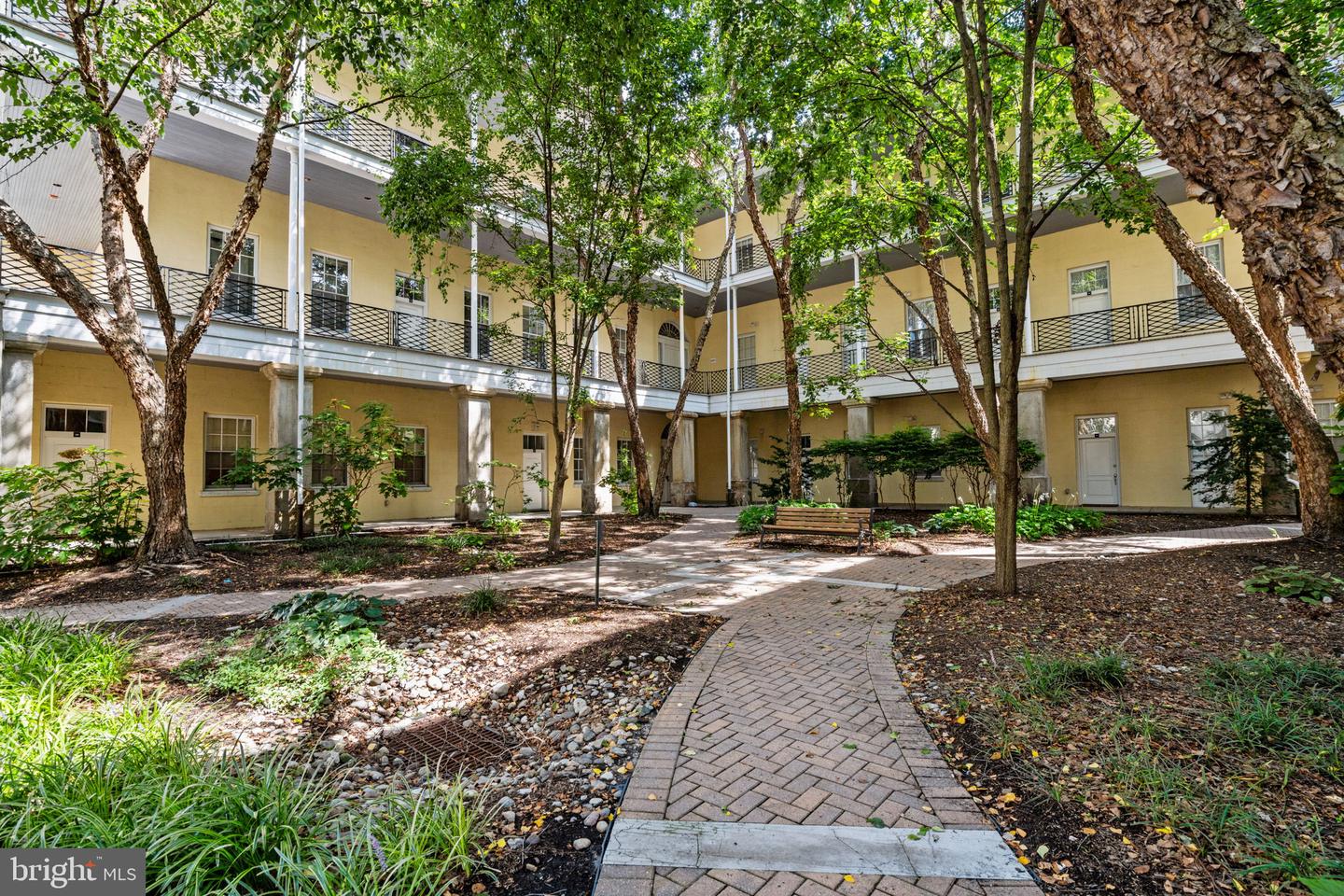 600 Commodore Ct #2610 Property Photo 17