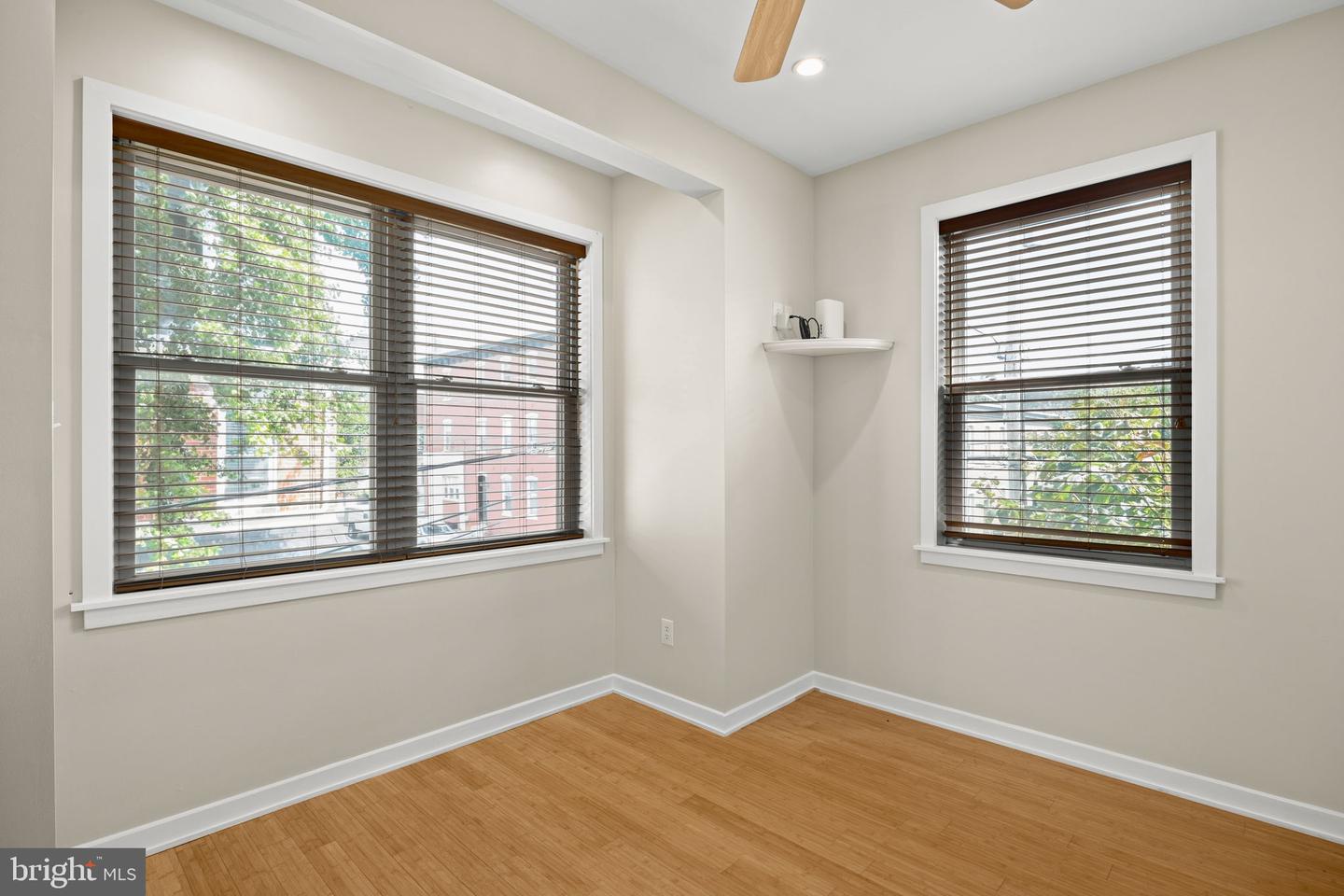 2400 Madison Sq Property Photo 22