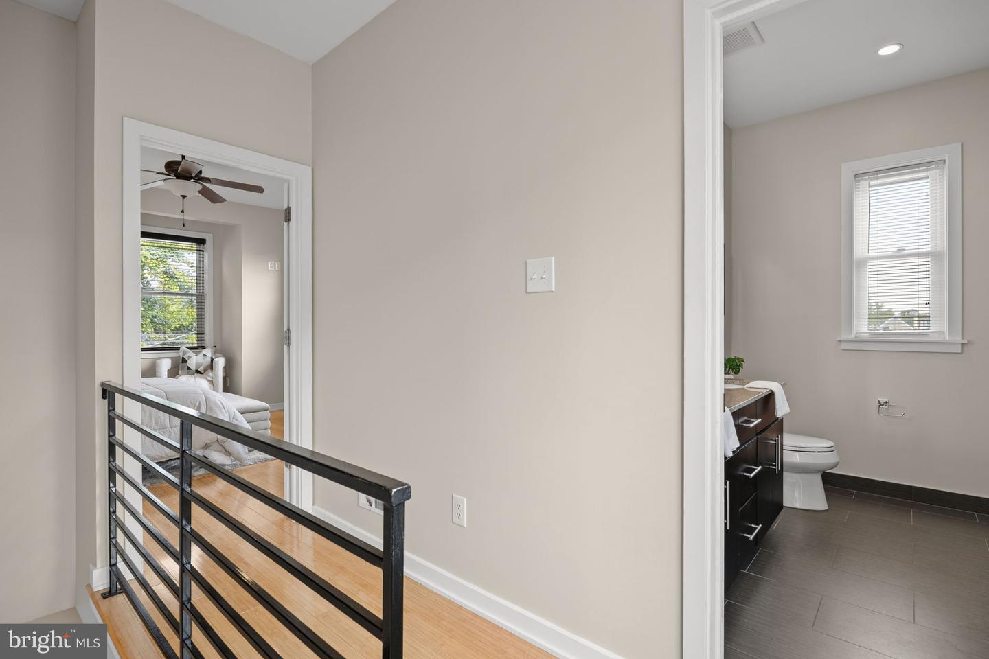 2400 Madison Sq Property Photo 24