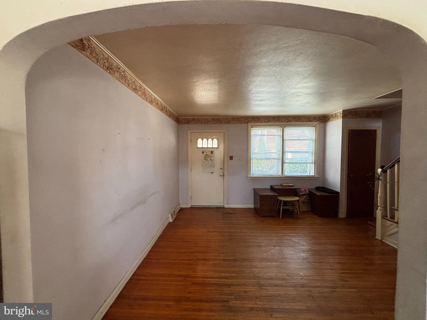 650 E Raymond Property Photo 4
