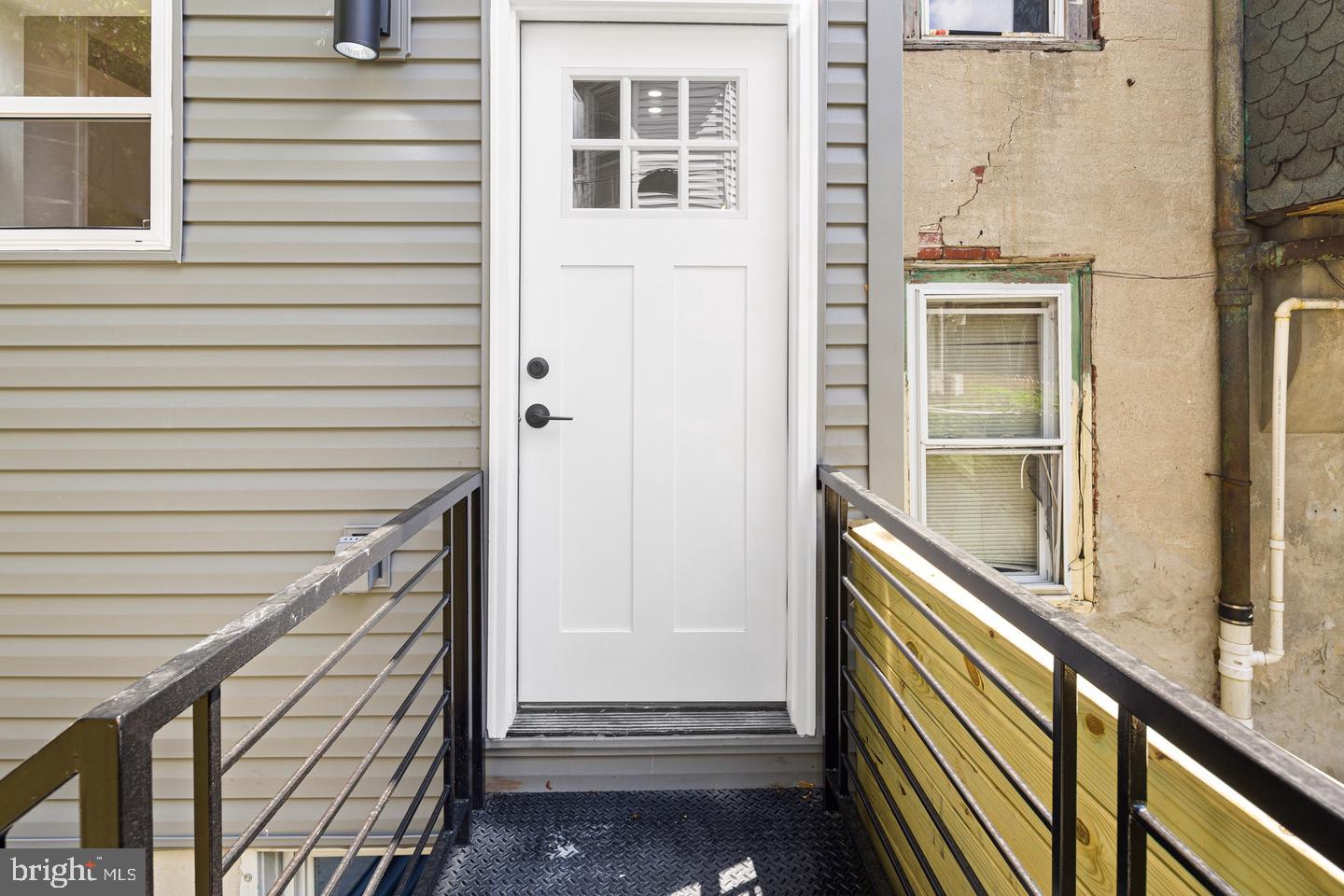 2322 N Mutter St Property Photo 40