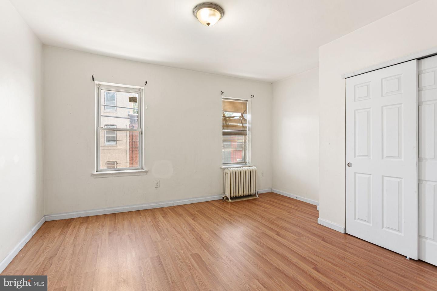 1828 E Madison St Property Photo 11