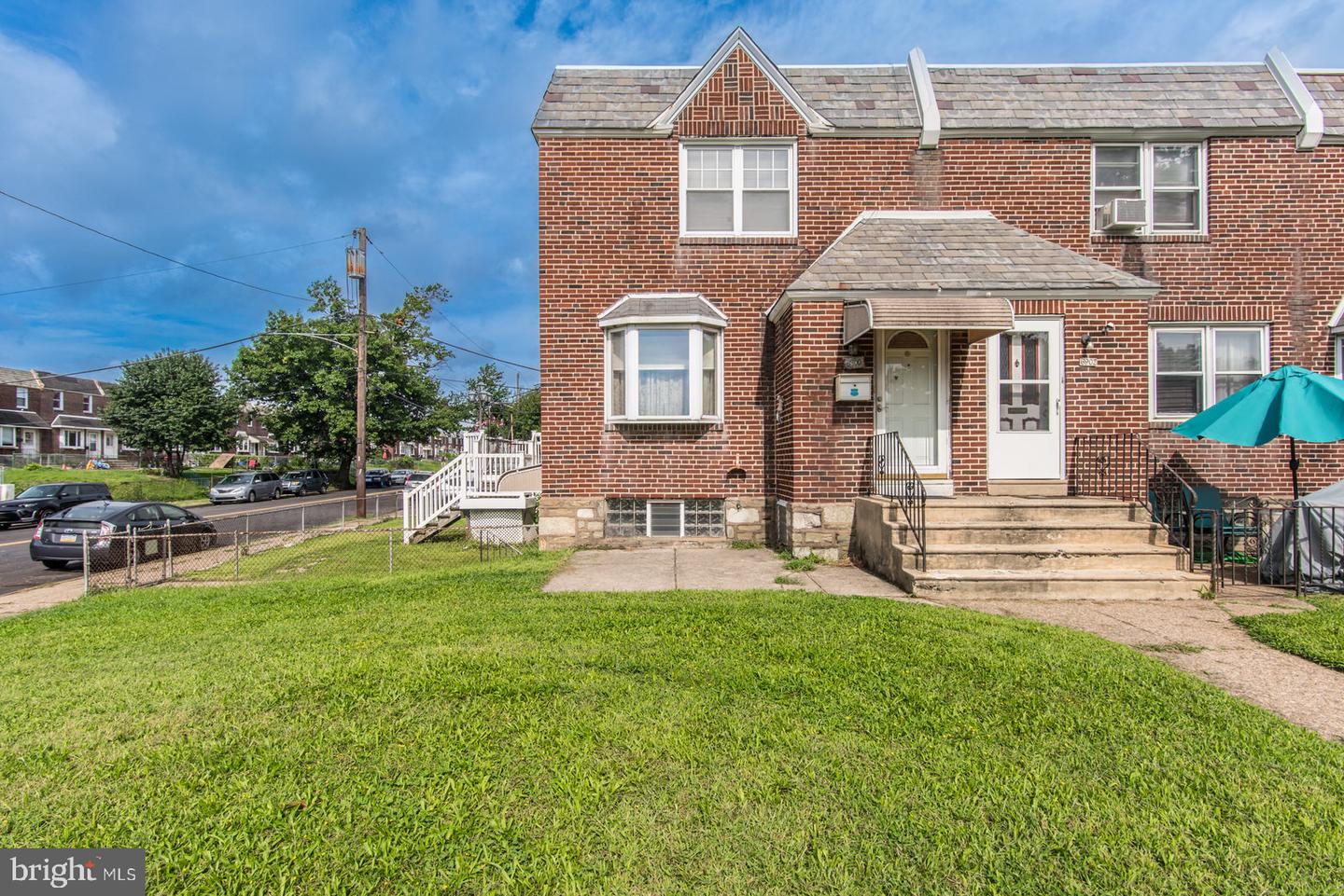 6900 E Roosevelt Blvd Property Photo 1