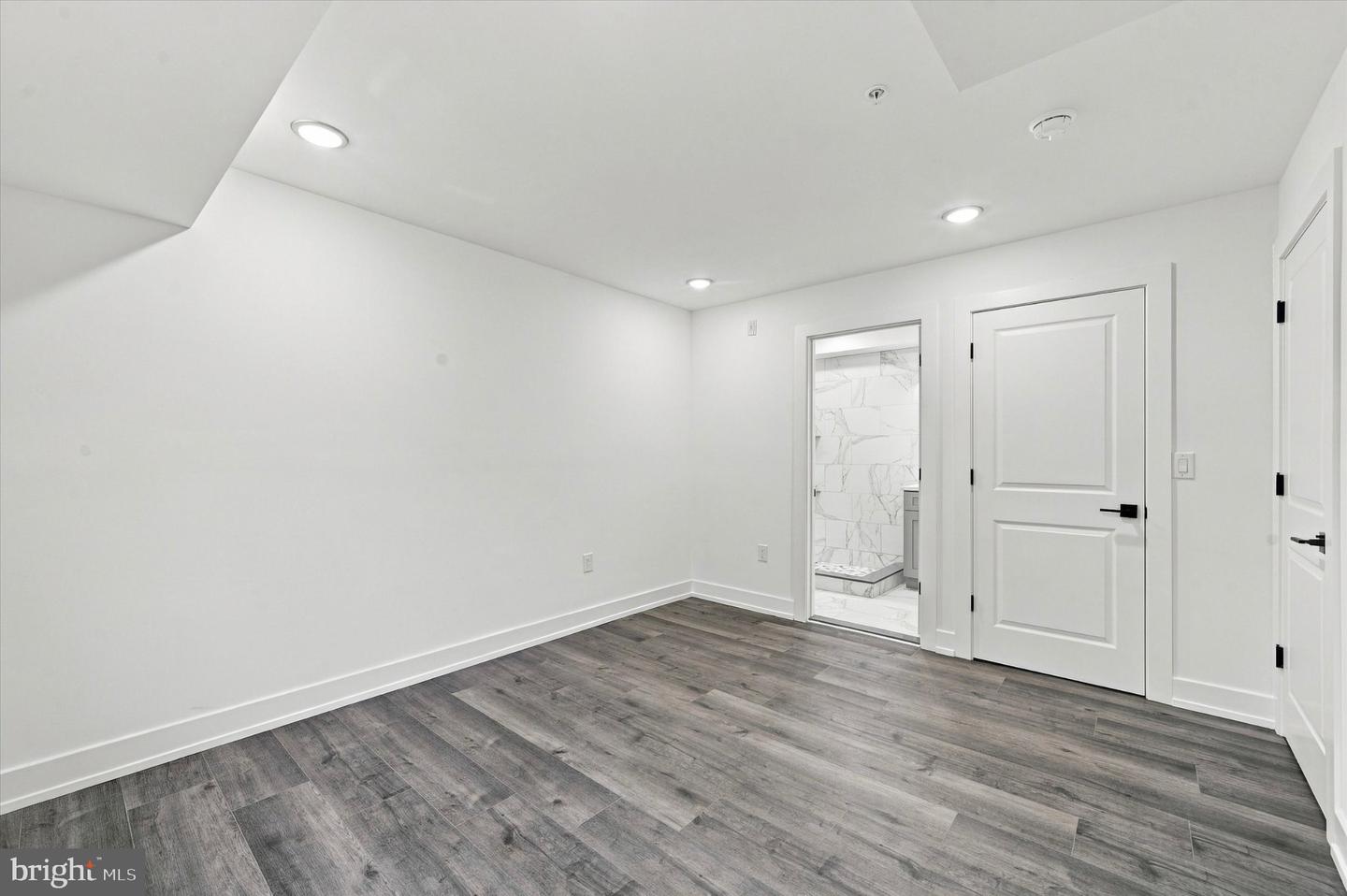 1514 S 22nd St #2 Property Photo 3