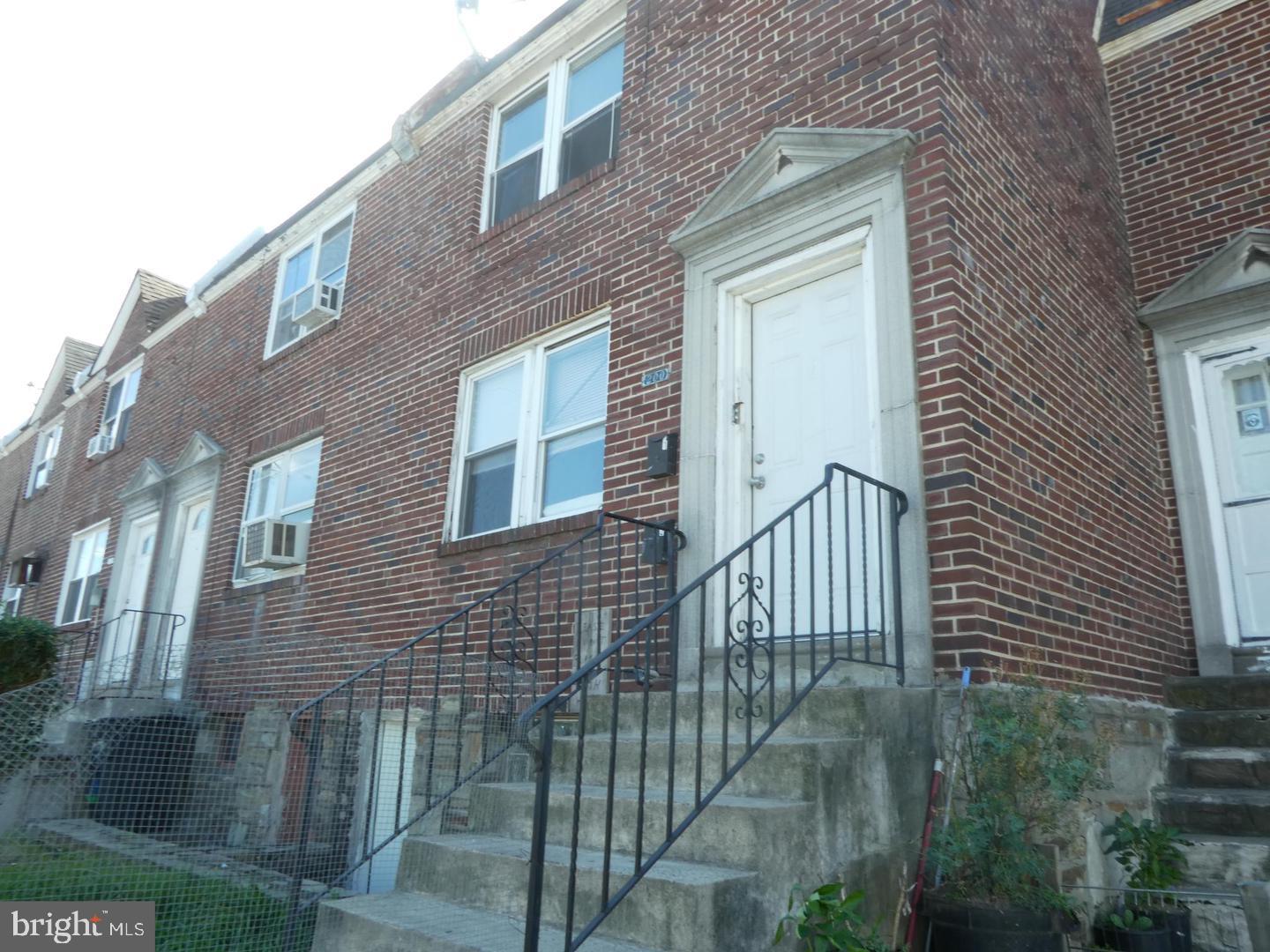 200 E Albanus St Property Photo 1