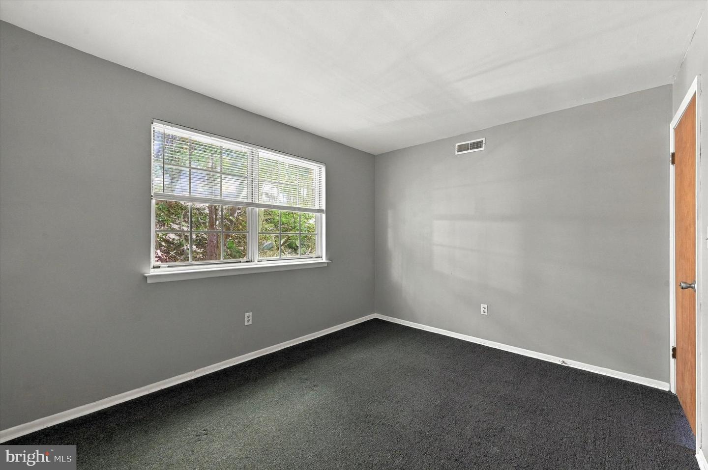 169 Parker Ave Property Photo 31