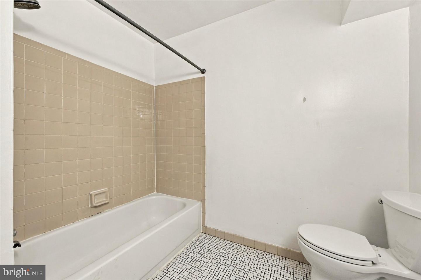 169 Parker Ave Property Photo 33