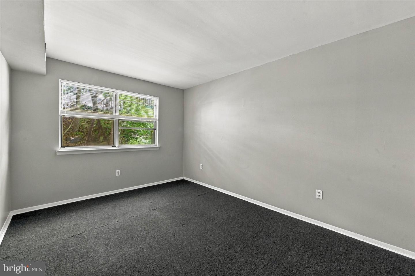 169 Parker Ave Property Photo 34