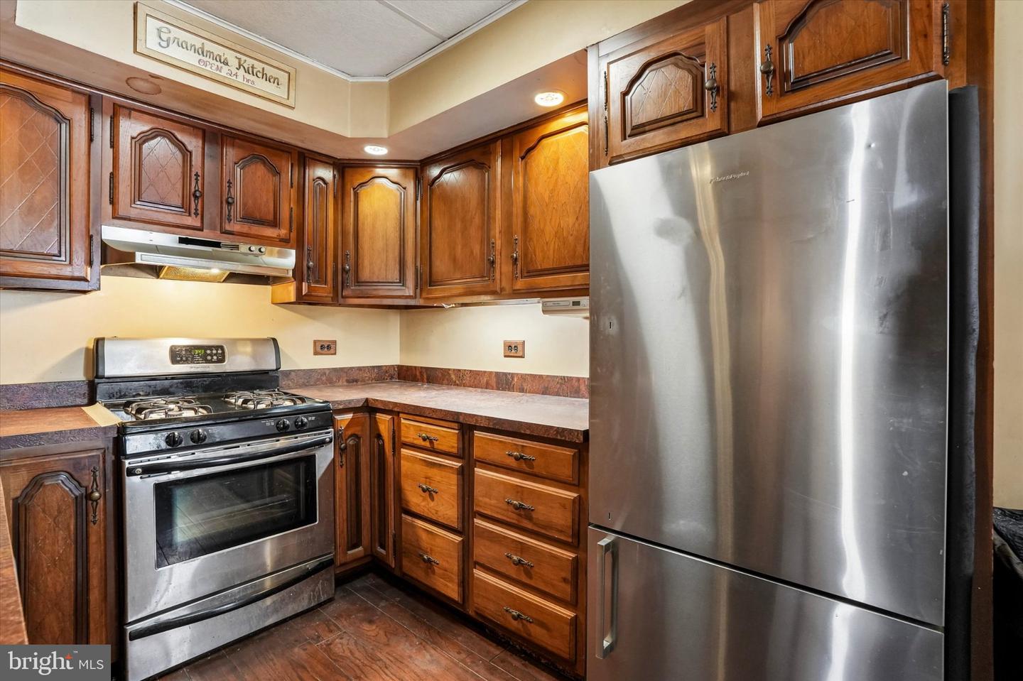 2341-43 E Dauphin St Property Photo 31