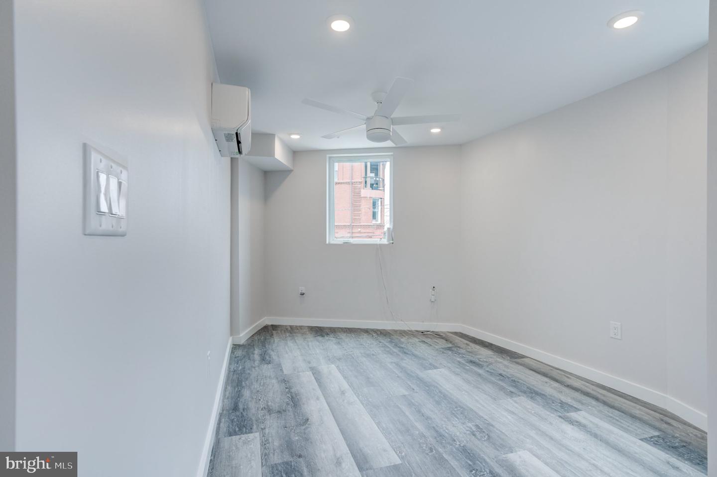 2240 Frankford Ave #4 Property Photo 9