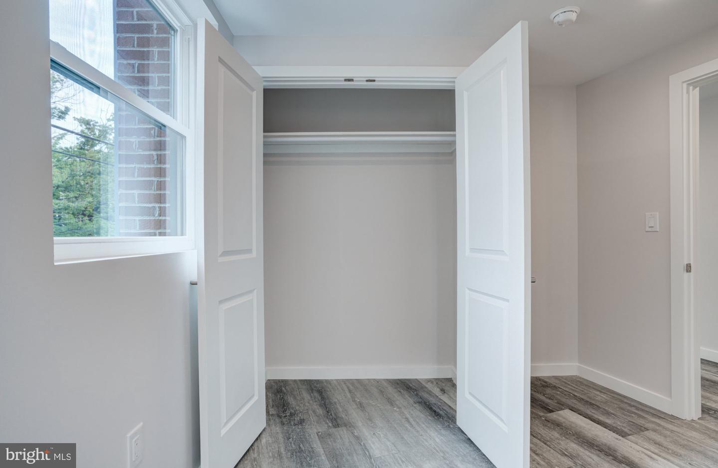 2240 Frankford Ave #4 Property Photo 11