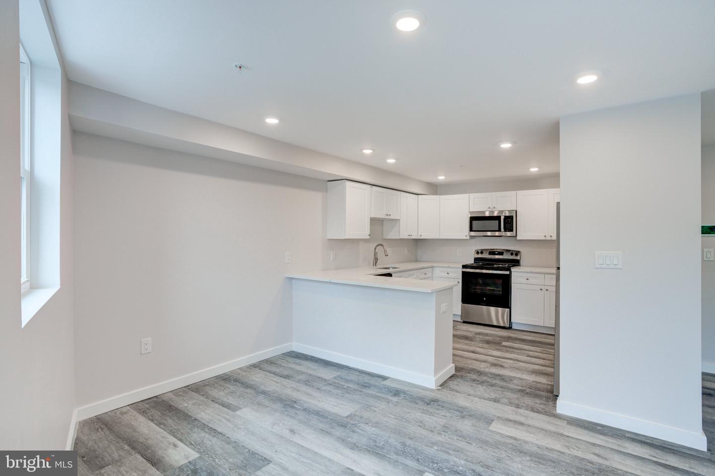 2240 Frankford Ave #4 Property Photo 15