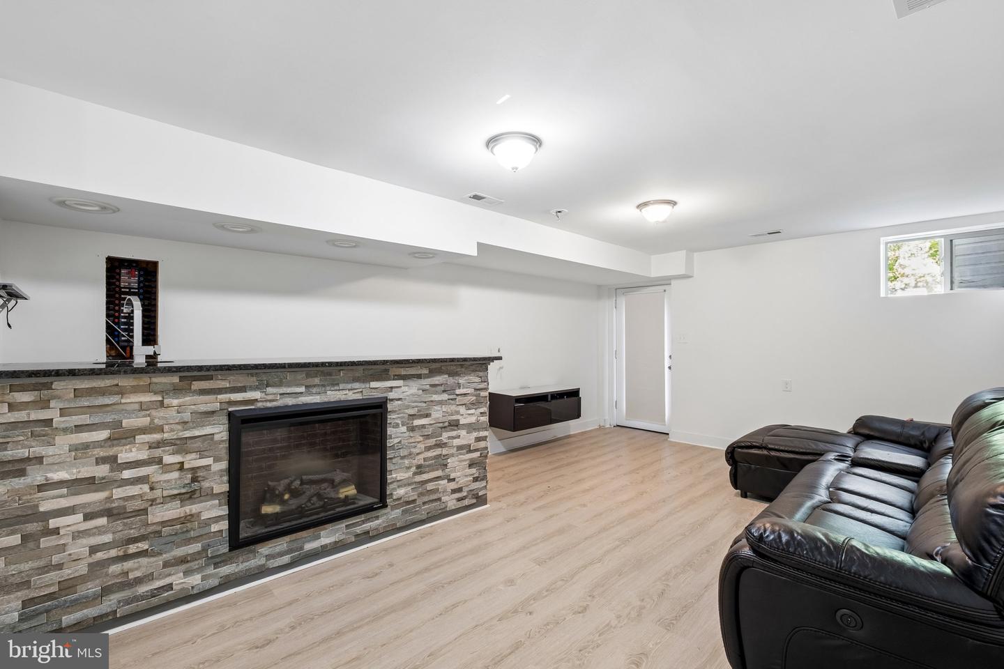 4743 Sheldon St Property Photo 29