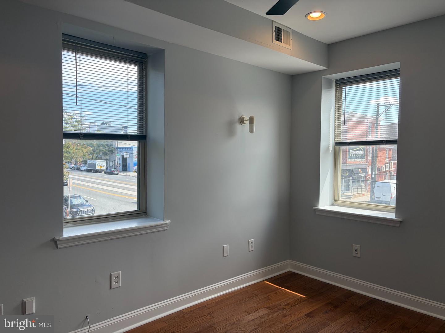 115 E Girard Ave #2 Property Photo 10