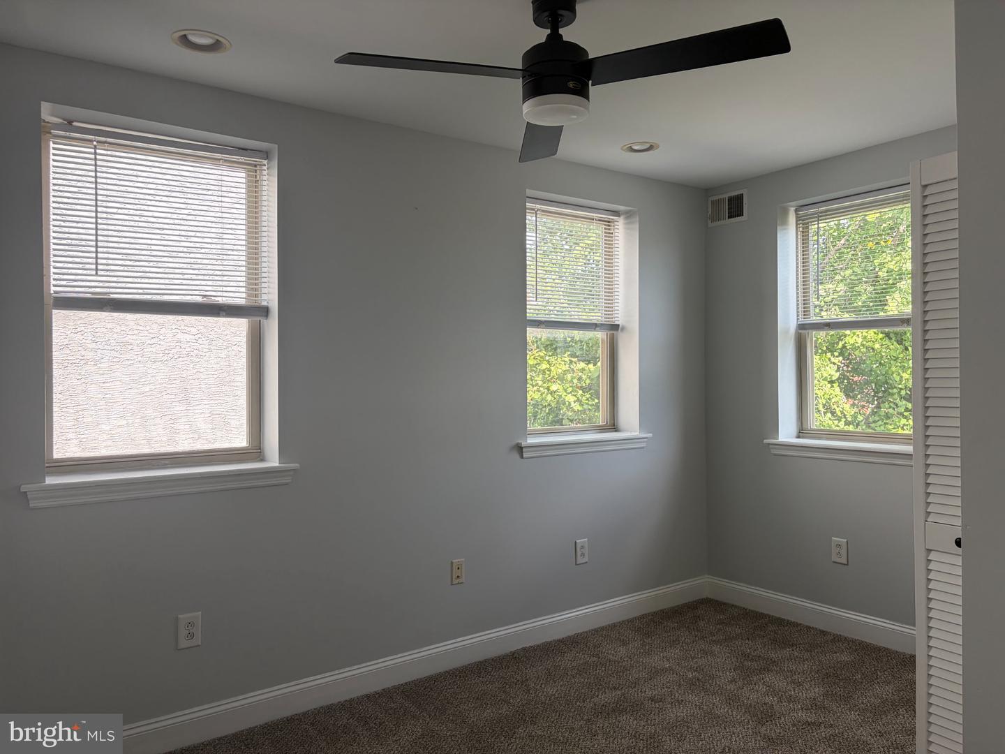 115 E Girard Ave #2 Property Photo 14