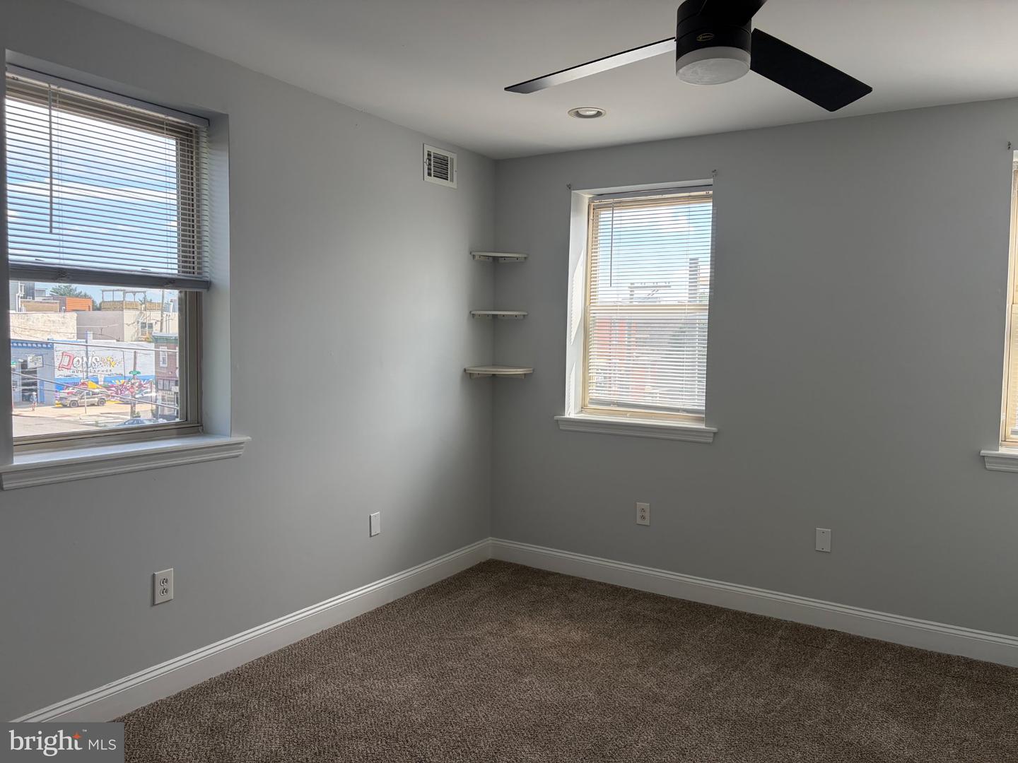 115 E Girard Ave #2 Property Photo 21
