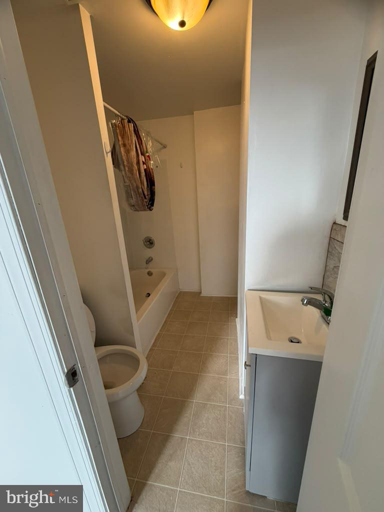 4328 Frankford Ave Property Photo 2