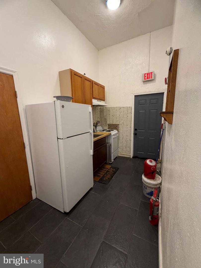 4328 Frankford Ave Property Photo 9