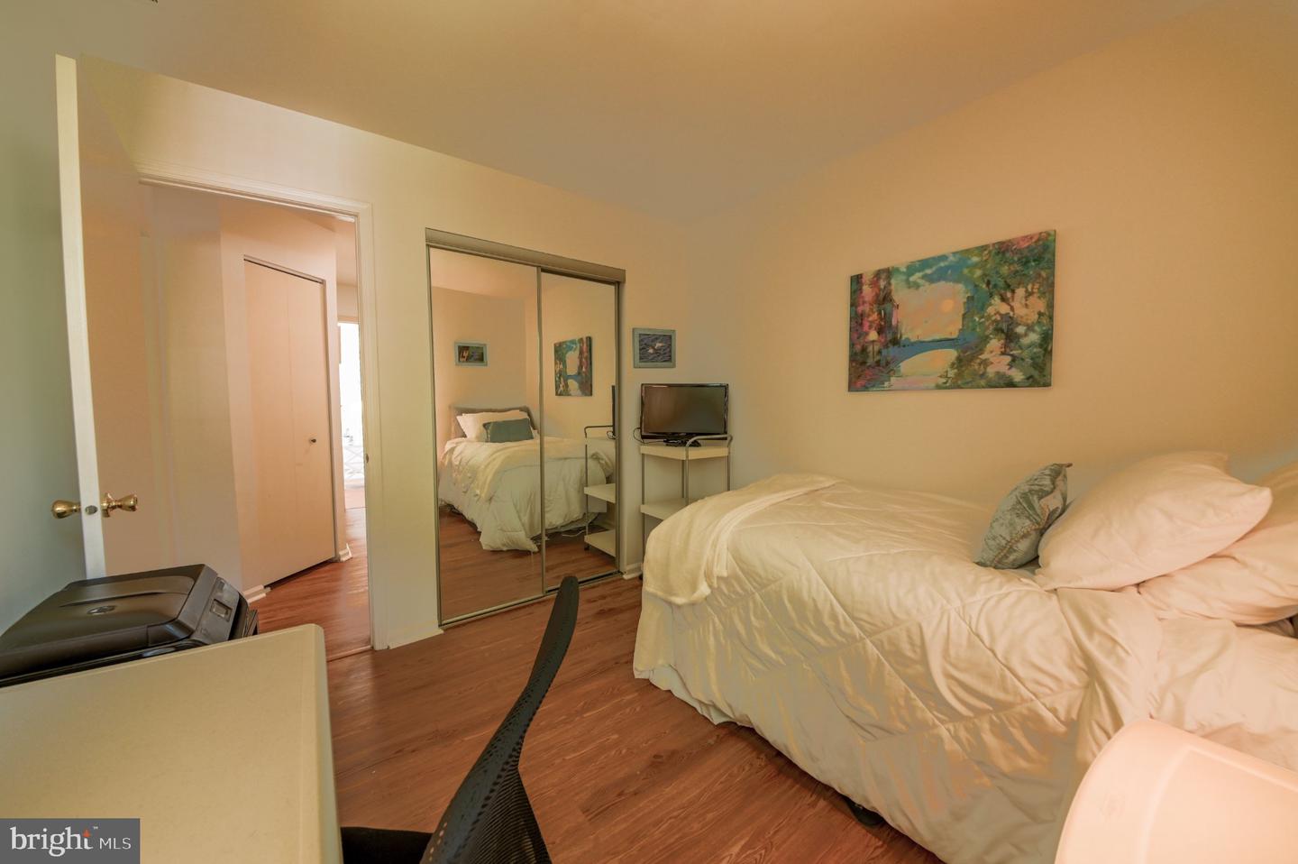 7923-31 Ridge Ave #25 Property Photo 21