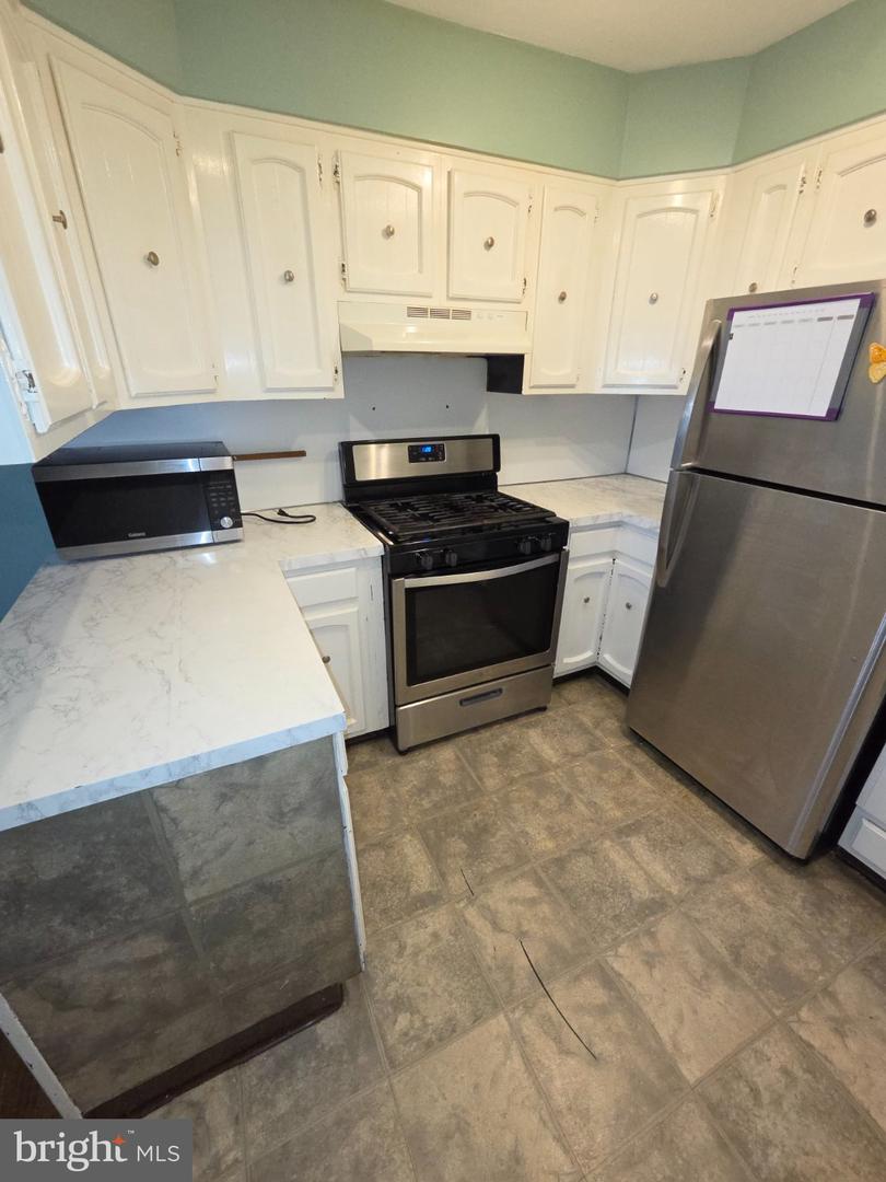 3732 S Hereford Ln Property Photo 10