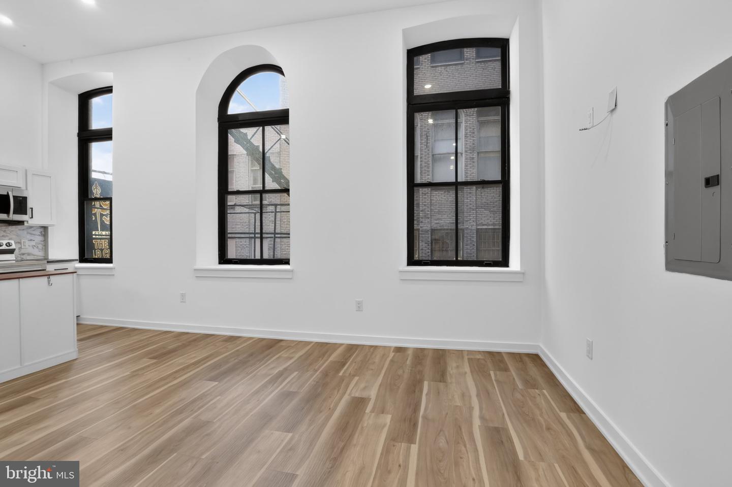 1415 Locust St #204 Property Photo 2