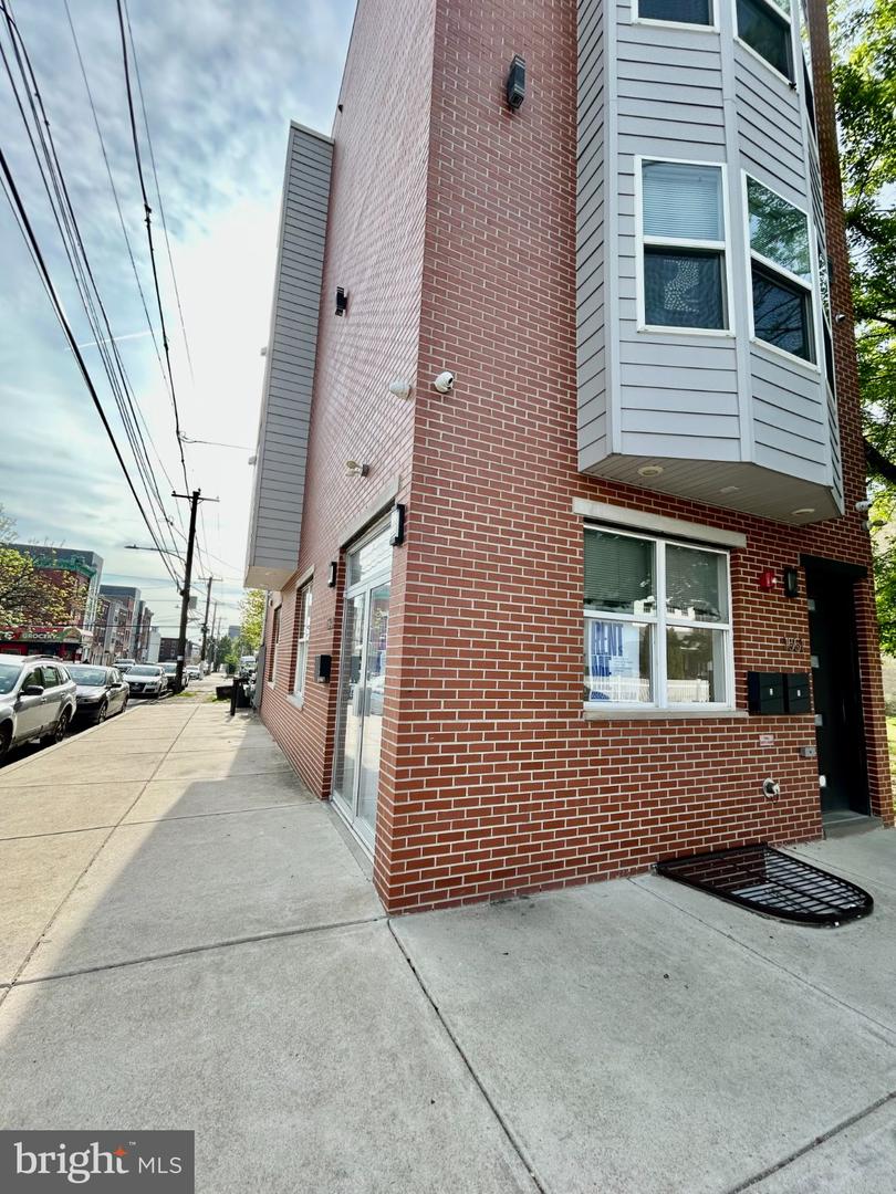 1551 N Franklin St #1 Property Photo 5