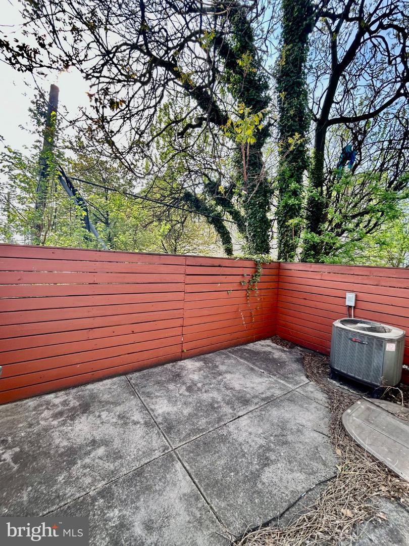 1551 N Franklin St #1 Property Photo 6