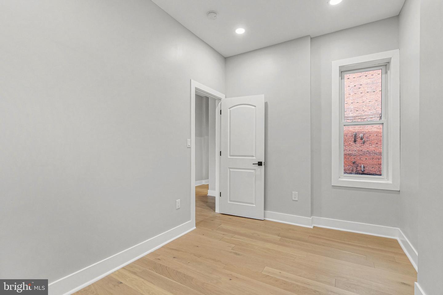 743 Morris St Property Photo 19