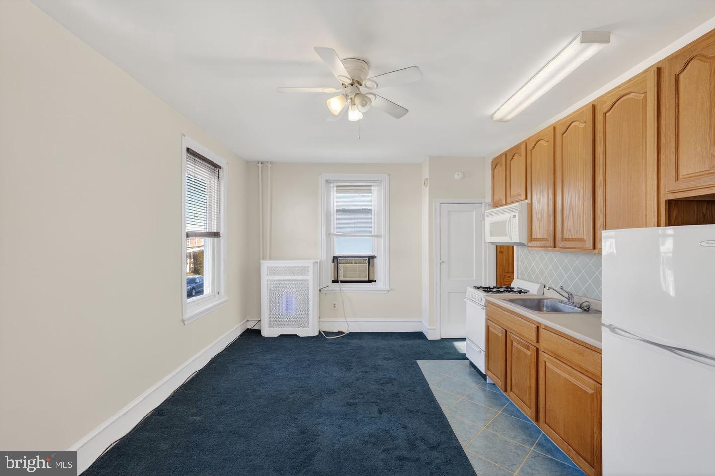 459 Martin St #2f Property Photo 4