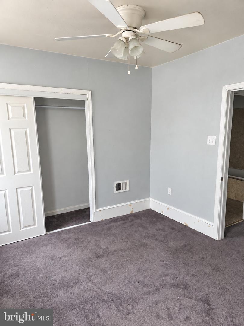 49 N Dearborn St Property Photo 8