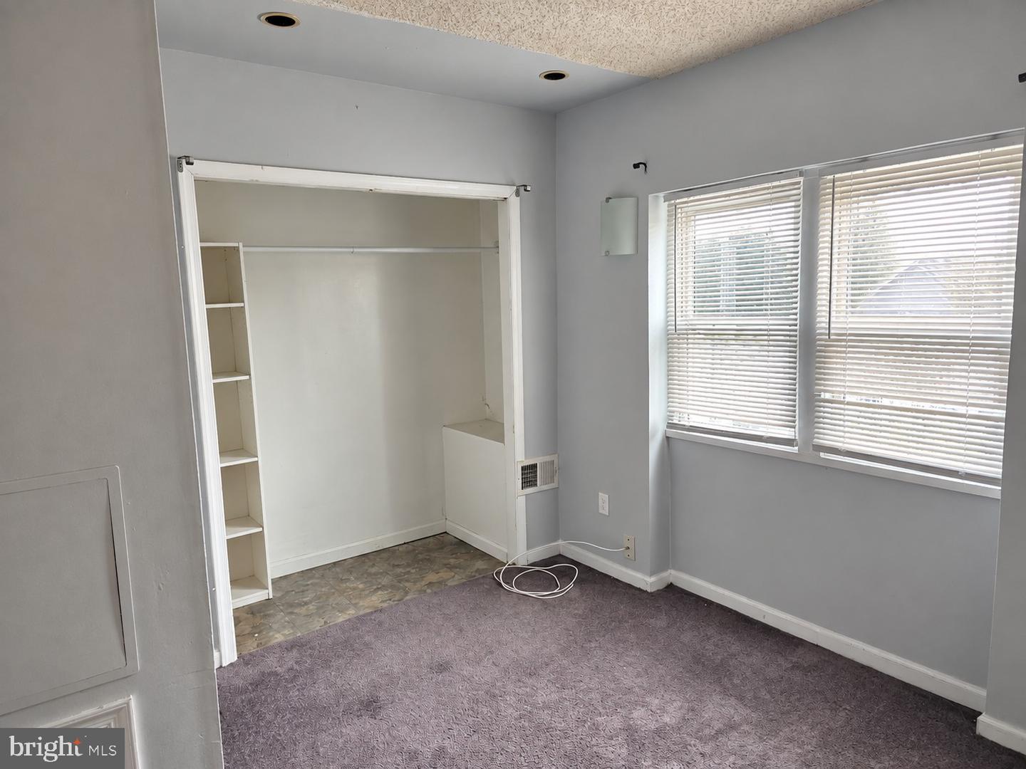 49 N Dearborn St Property Photo 9