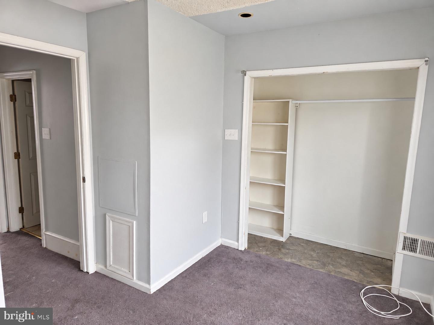 49 N Dearborn St Property Photo 10
