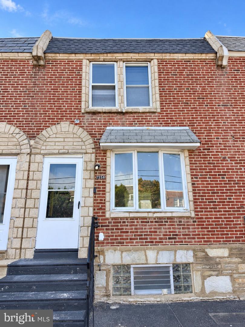 7256 Rutland St Property Photo 2