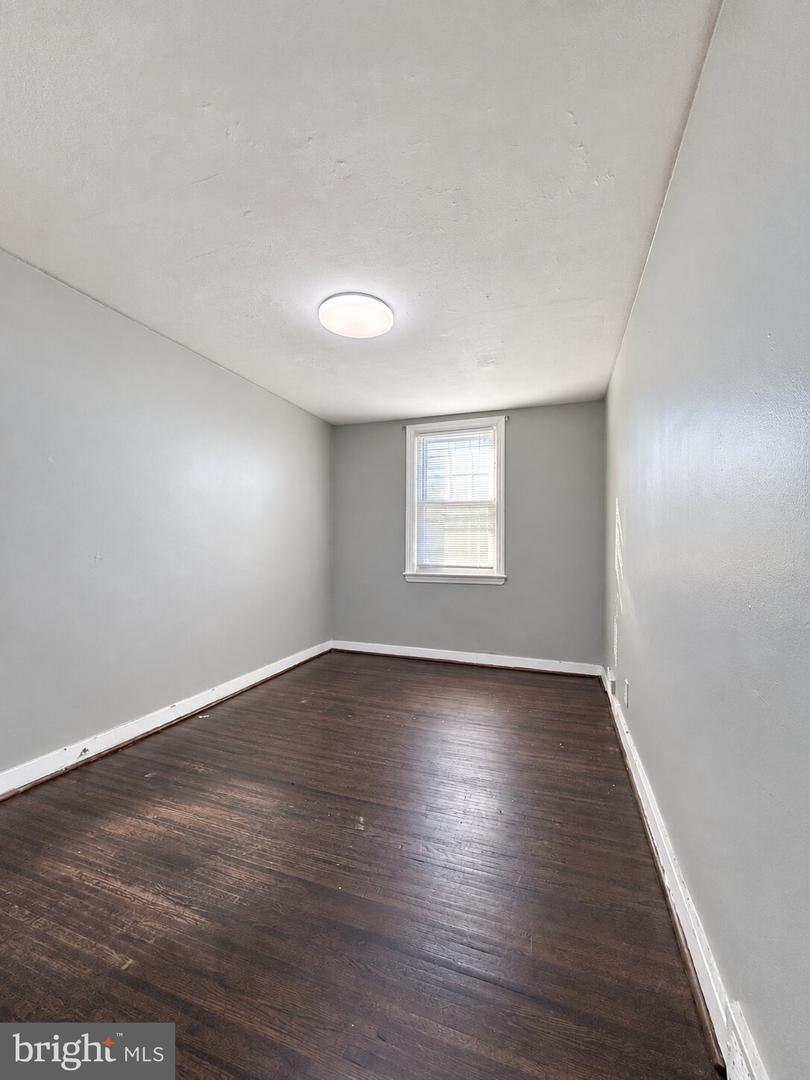 7256 Rutland St Property Photo 6
