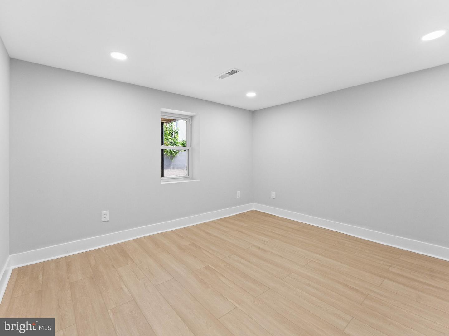 905 Marlyn Rd Property Photo 17