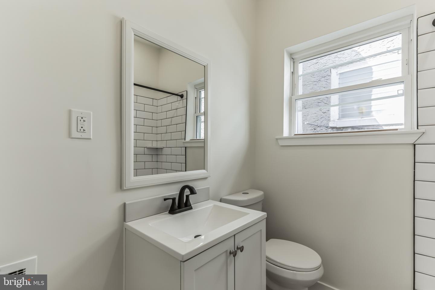 18 Sharpnack St Property Photo 15