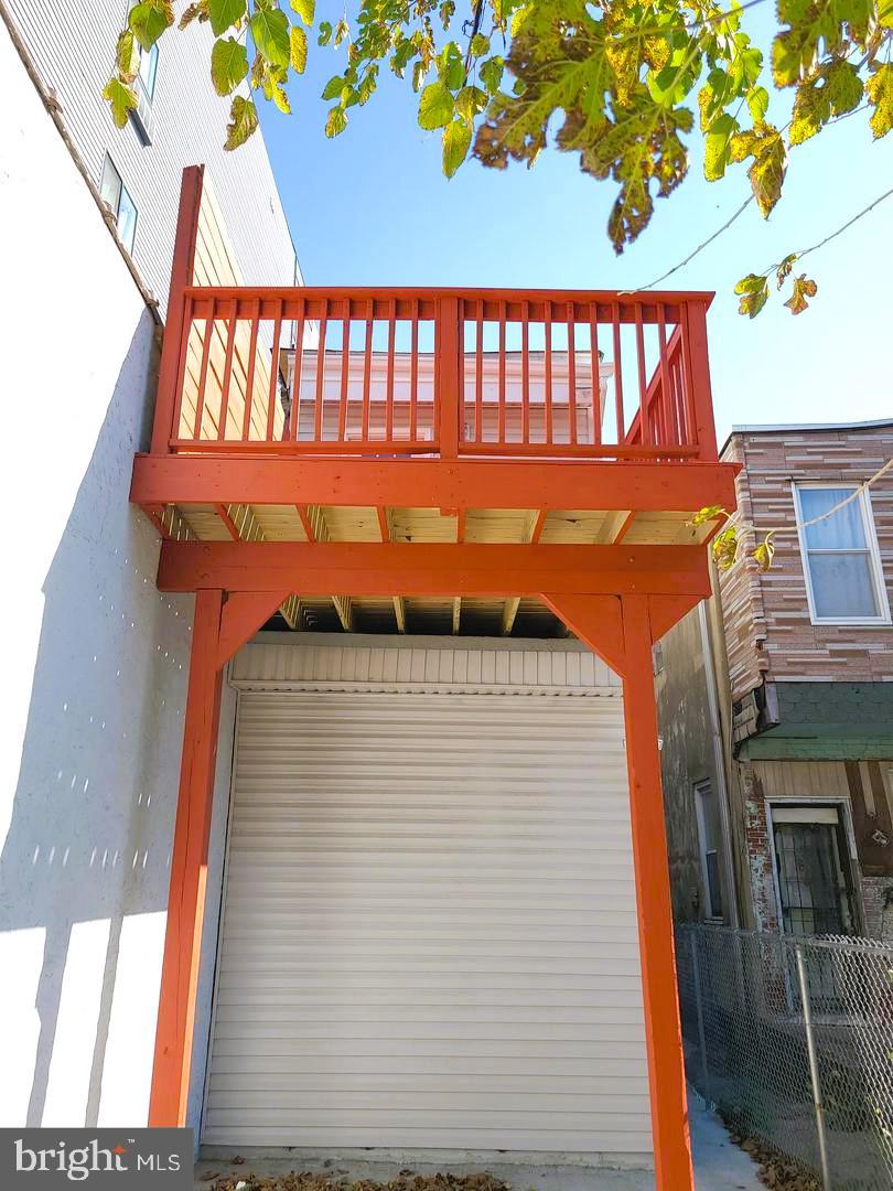1558 N Randolph St Property Photo 11