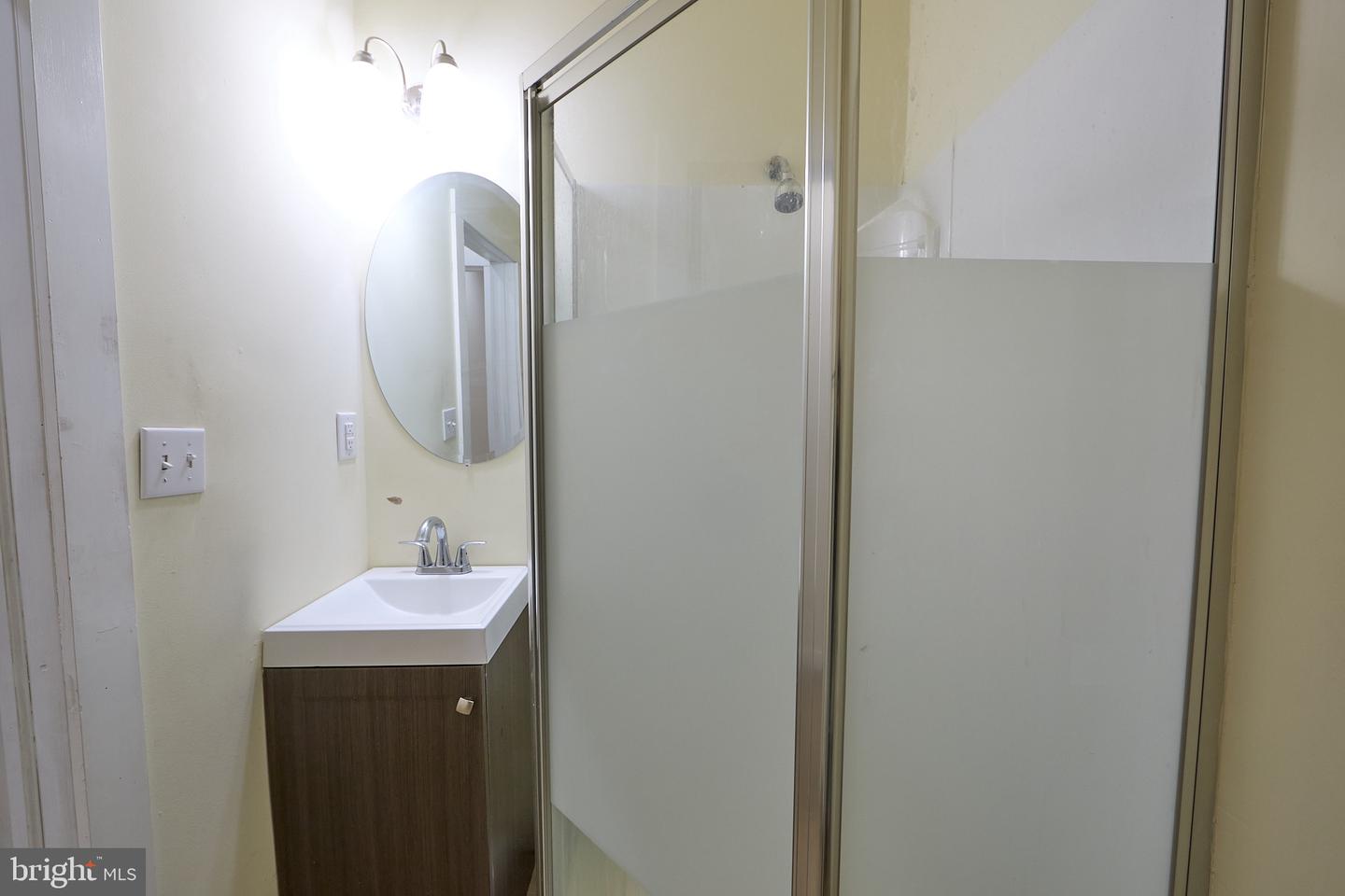 1558 N Randolph St Property Photo 26